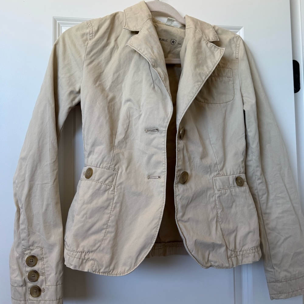 Banana Republic Light Tan Blazer